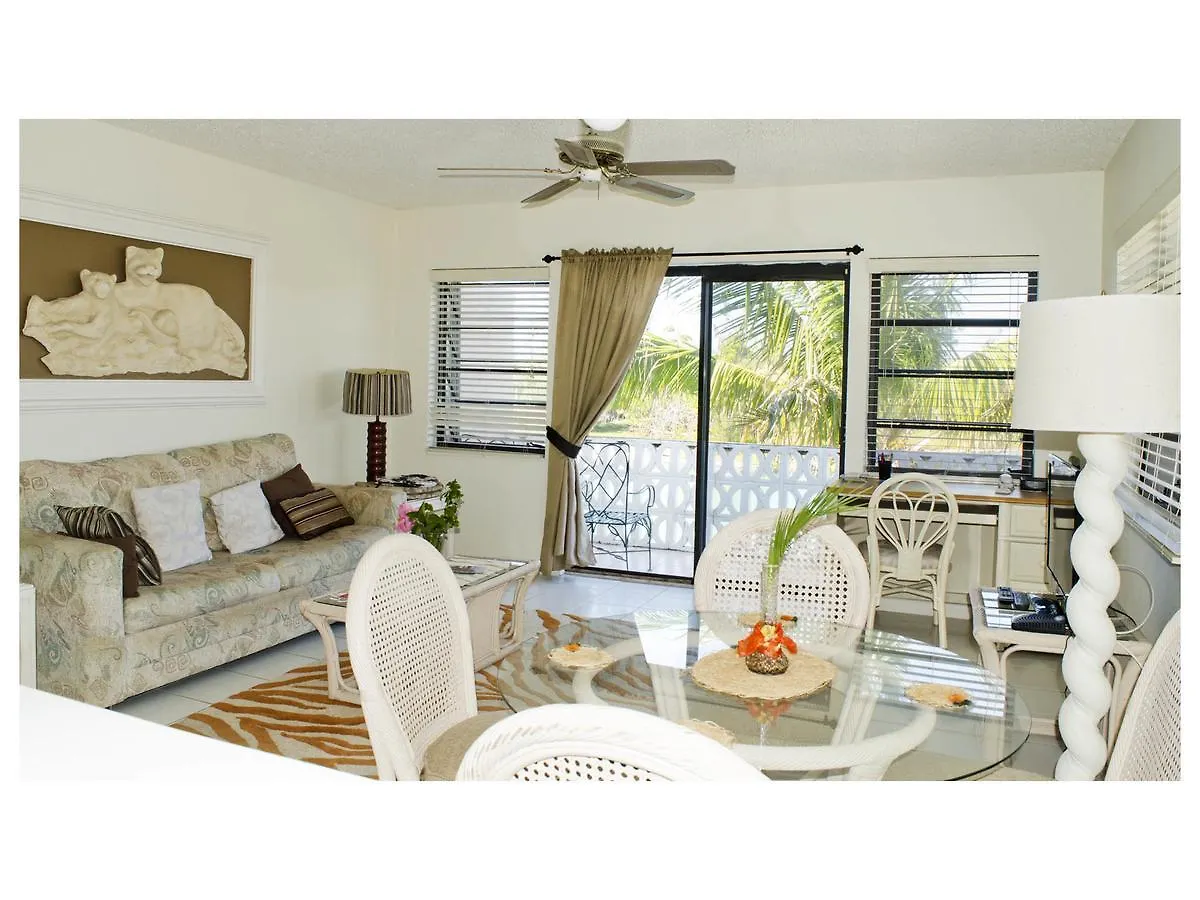 Apartment 8 Villa Martinique Freeport Bahamas